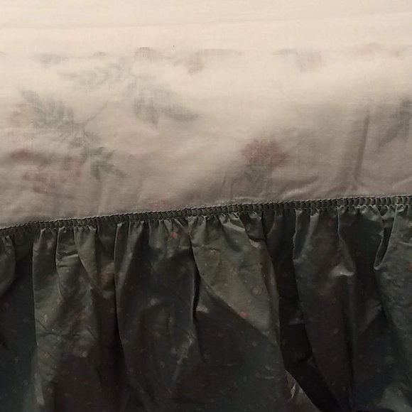 Sage Floral Twin Dust Ruffle Bed Skirt Complete 4 Corner Poly/cotton 14" Drop - Picture 6 of 11